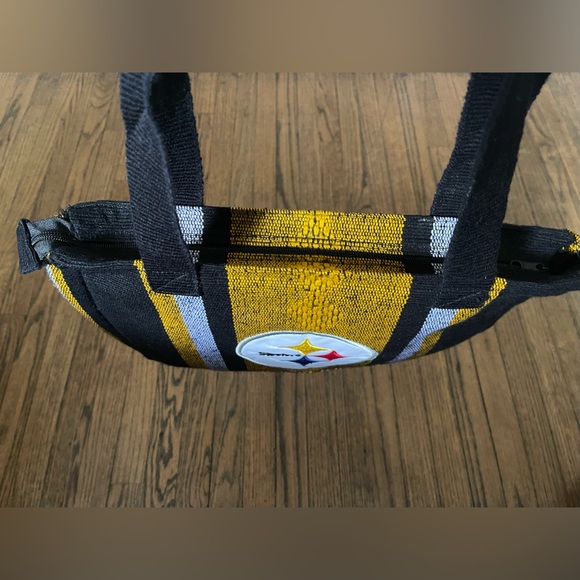 NEW Pittsburgh Steelers Purse from Mexico- $25 (Firm) - Picture 5 of 7